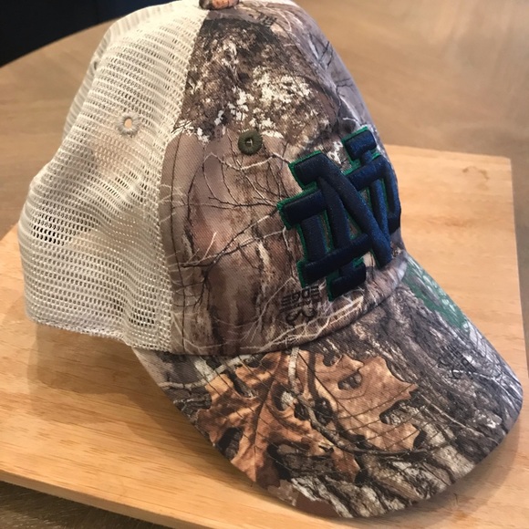 Notre Dame Fighting Irish Trucker Hat Cap Camo Snapback Football Real-tree - Picture 2 of 8